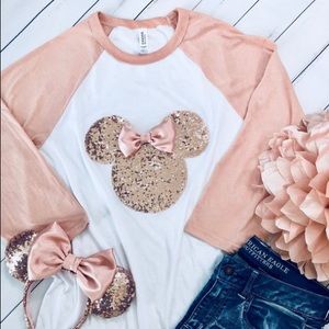 NWOT Raglan T-Shirt  w/ Rose Gold Minnie Mouse XL